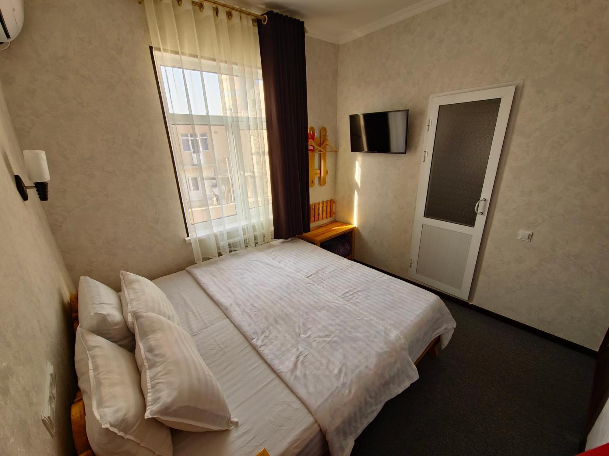 Islam Khodja Hotel Хива Екстериор снимка
